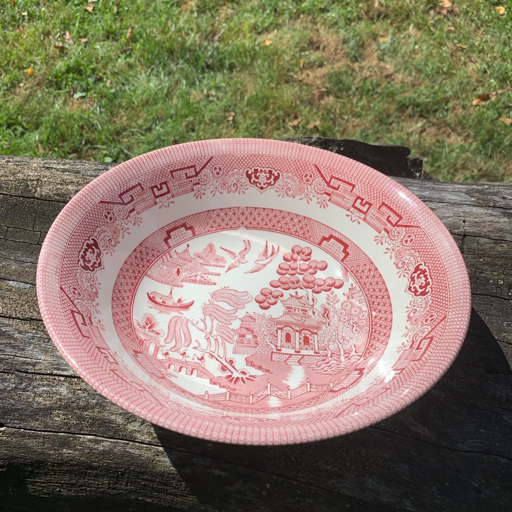 Vintage Churchill Red & White Bowl